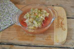 Аджика с хреном и помидорами на зиму 