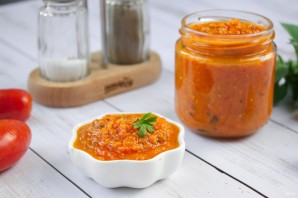 Зимний соус из запеченных помидоров 